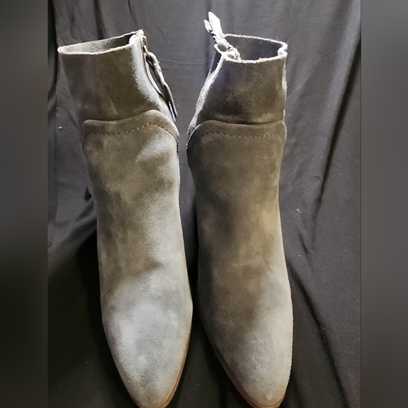 Splendid Blue Suede Ankle Boots - Picture 2 of 6